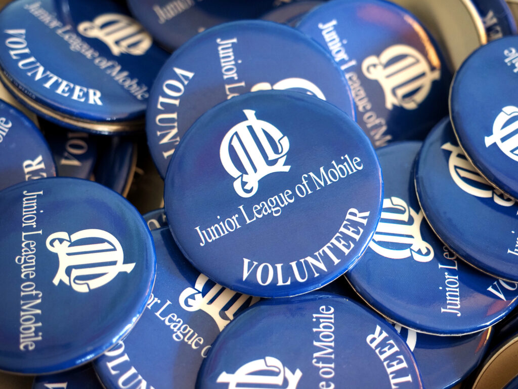 Junior League of Mobile Volunteer buttons